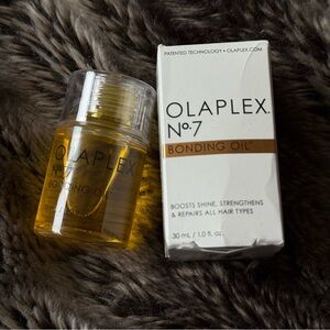 BNIB Olaplex No. 7 Bonding Frizz Reduction & Heat Protectant Hair Oil